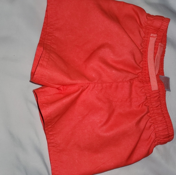 Toddler shorts and top - Picture 2 of 3